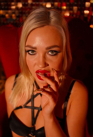 Фото Настя 20 лет лет, 163 см