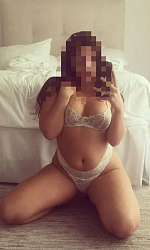 Алина — эротические фото