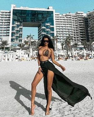 Девушка Тина, фото и отзывы